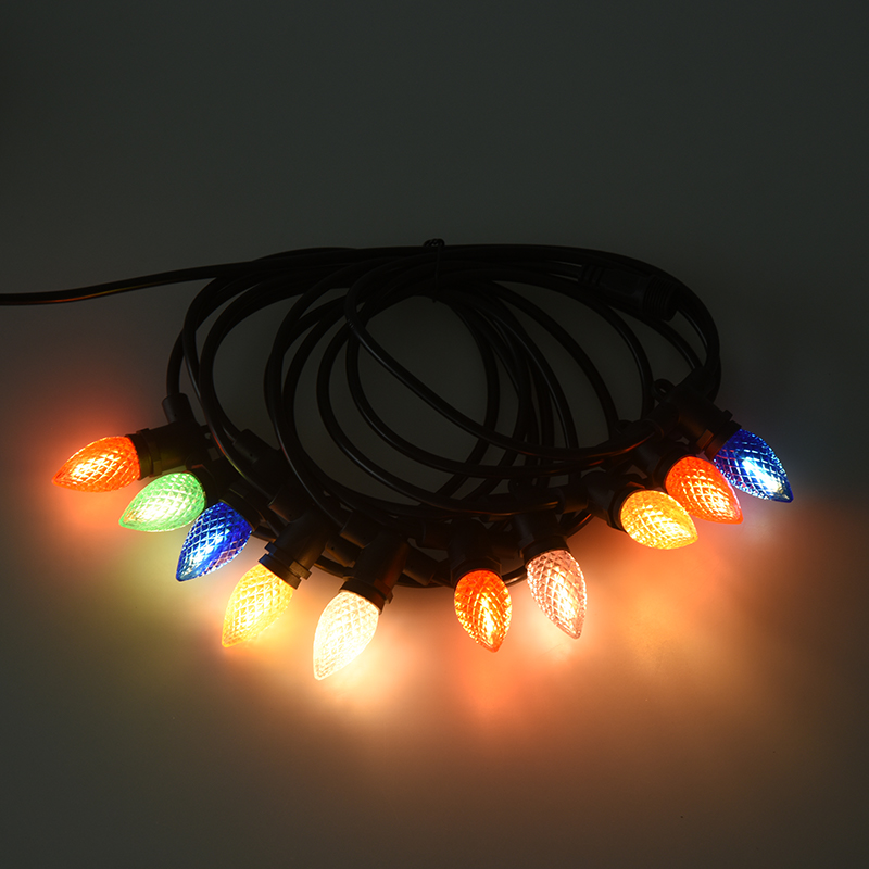 C7 fragola luce E12 base a vite colorata catena luminosa integrata da 0,5 W